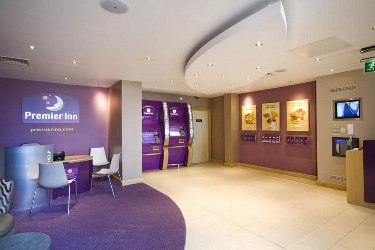 Premier Inn Edinburgh Airport - Newbridge Newbridge  Ngoại thất bức ảnh